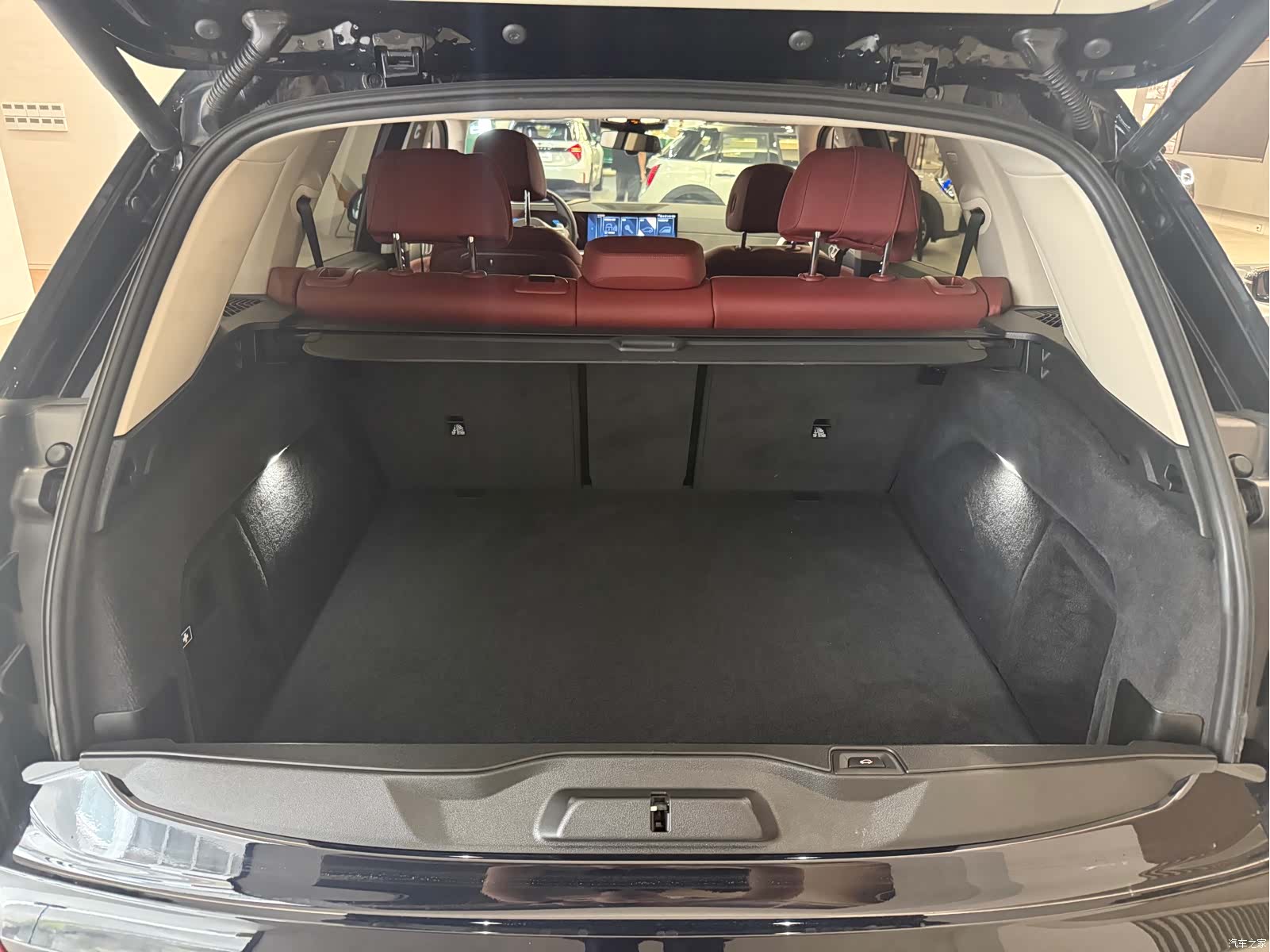BMW X5, 2024 8