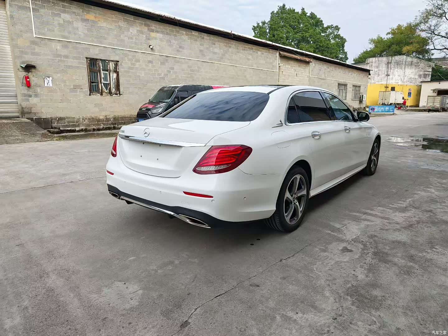 Mercedes-Benz E-Class, 2017 9