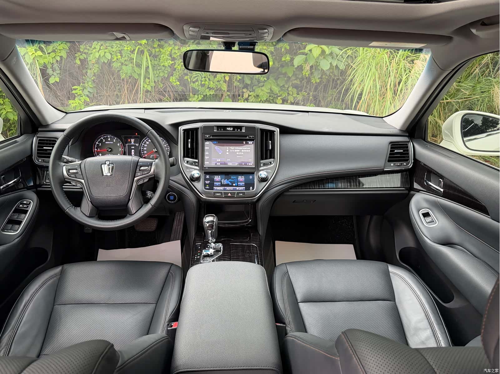 Toyota Crown, 2016 14