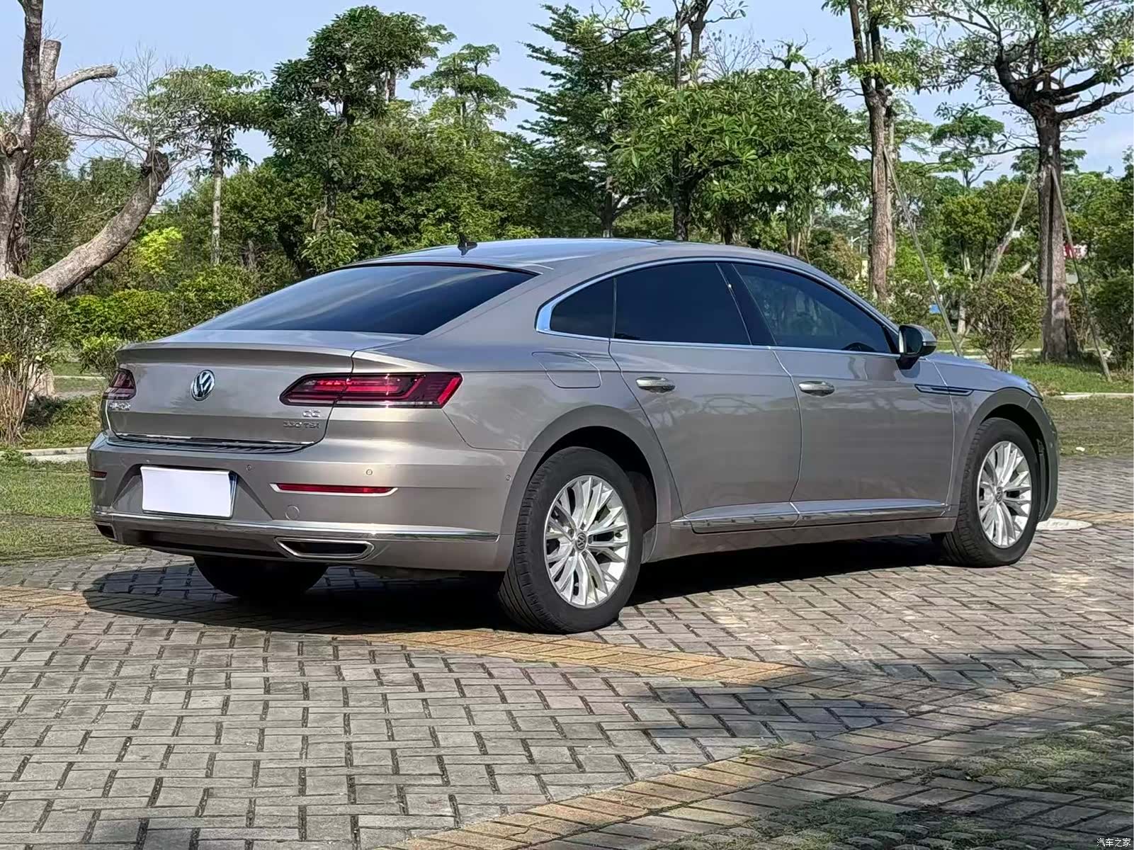 Volkswagen CC, 2019 все фото