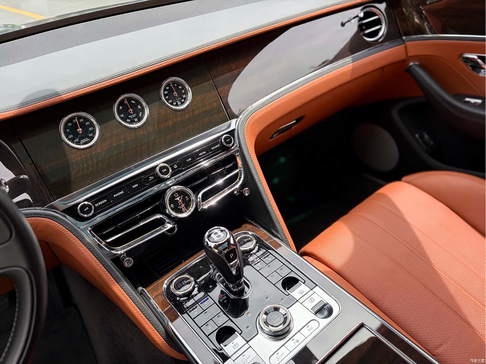 Bentley Flying Spur, 2021 21