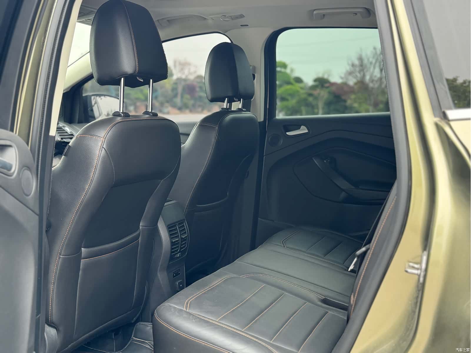 Ford Kuga, 2018 4