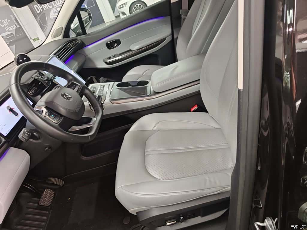 NIO ES6, 2021 15