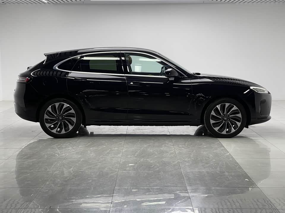 AITO Ask the world M5