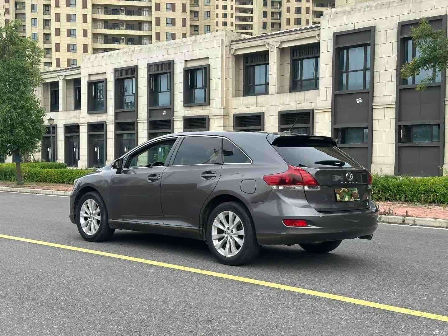 Toyota Venza, 2013 7