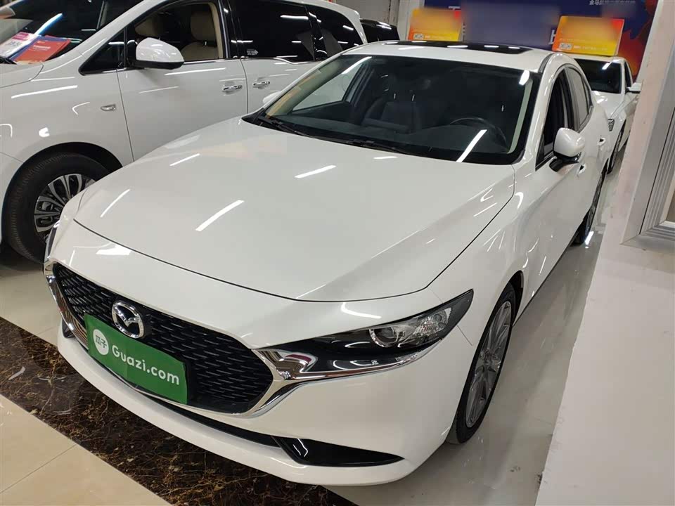 Mazda 3 Angkesaila