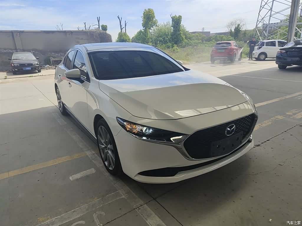 Mazda Mazda3, 2025 4
