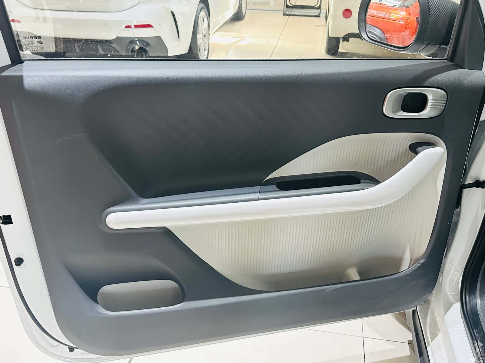 Geely Panda, 2026 8