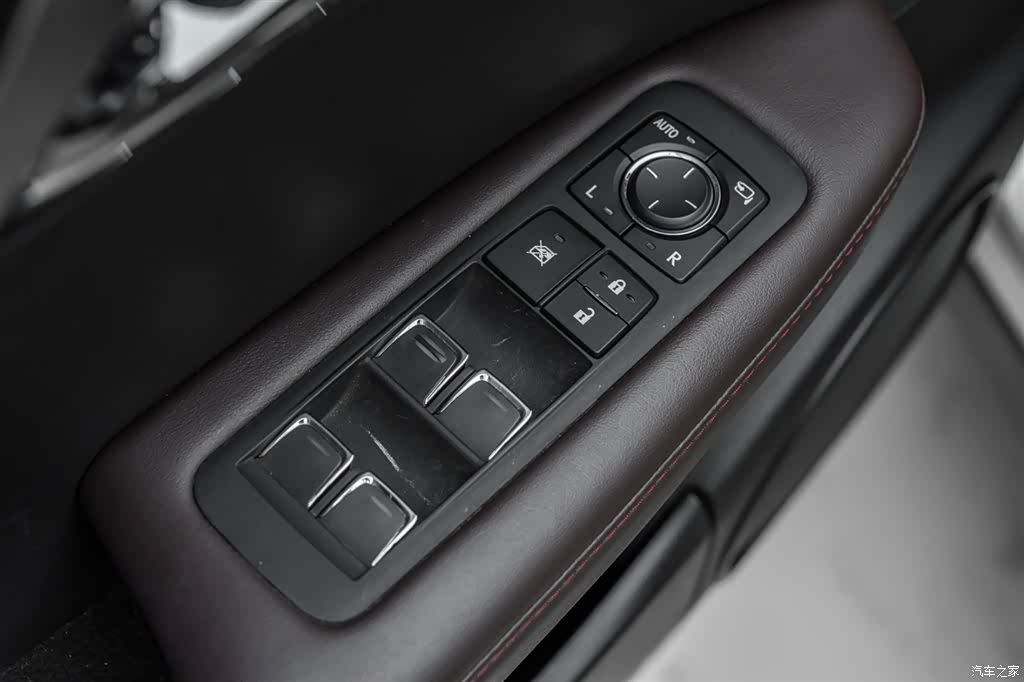 Lexus RX, 2021 16