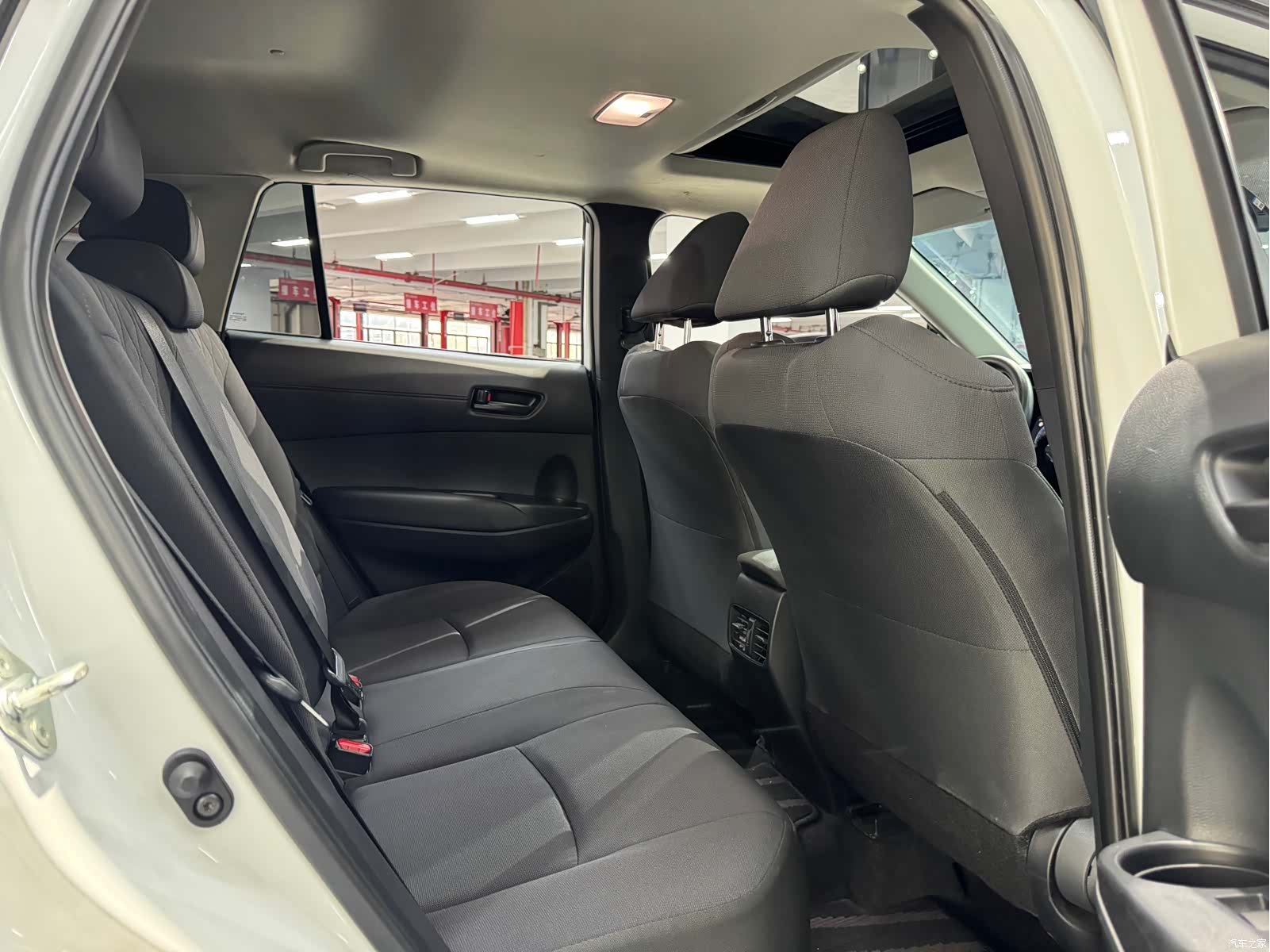 Toyota Corolla, 2023 18