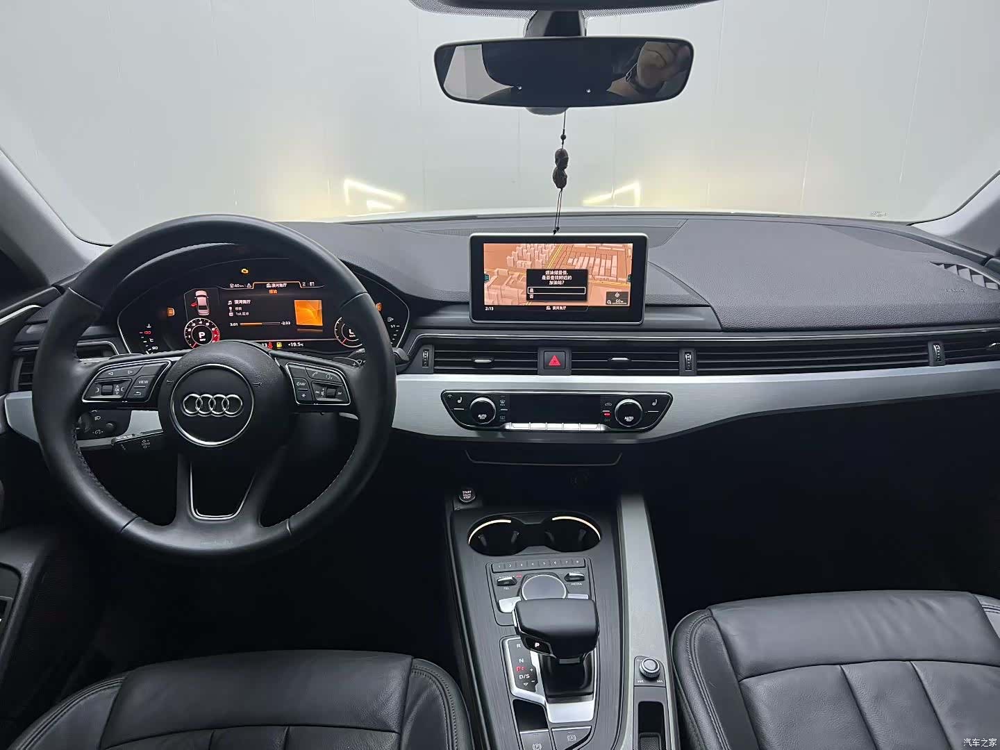 Audi A4L, 2019 7