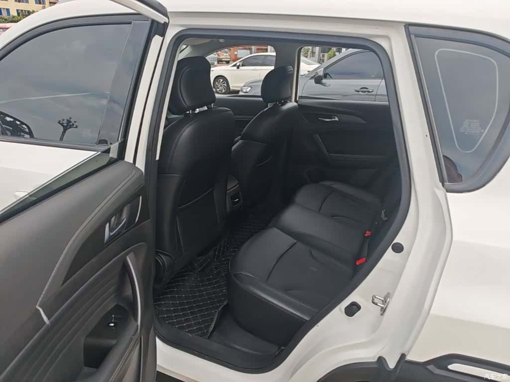 Changan CS35, 2021 17