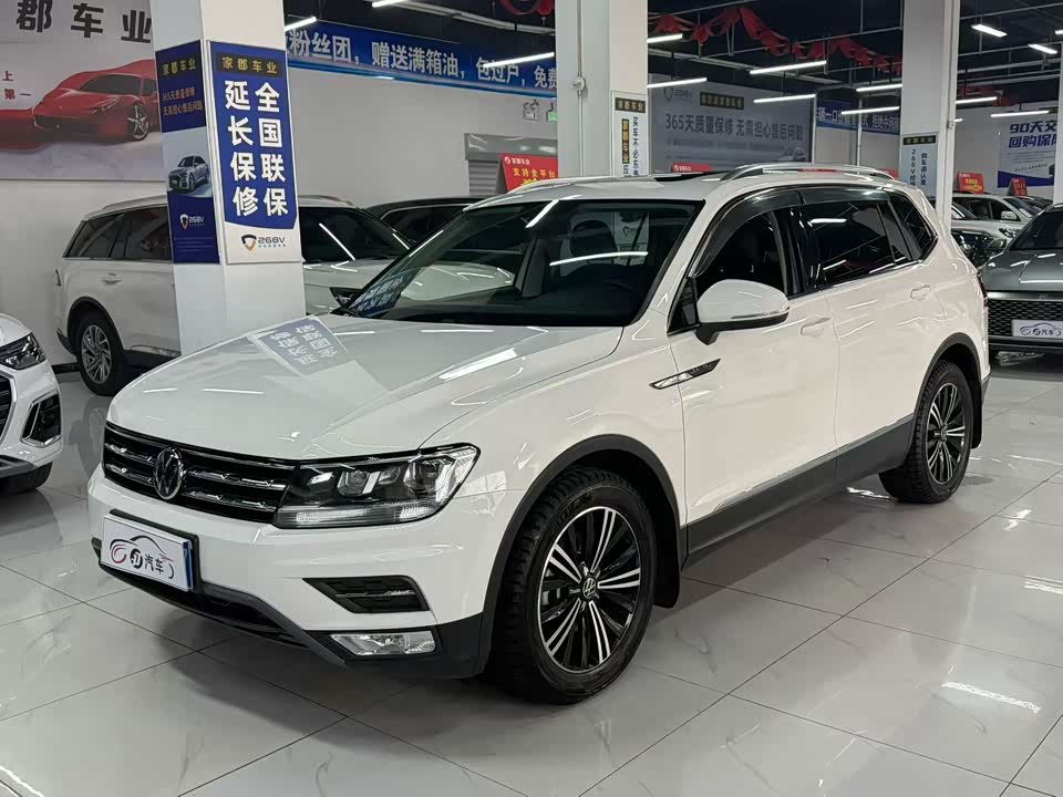Volkswagen Tiguan L