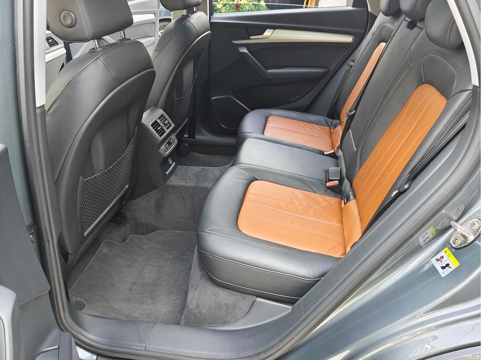 Audi Q5L, 2021 10
