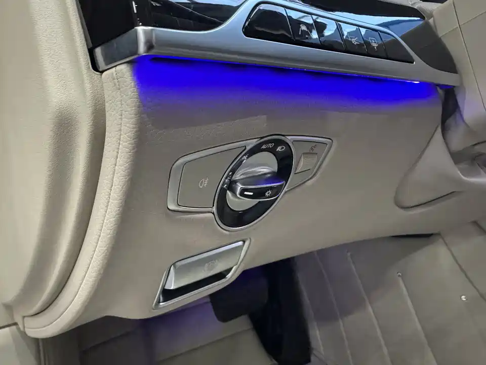Mercedes-Benz Maybach S-class