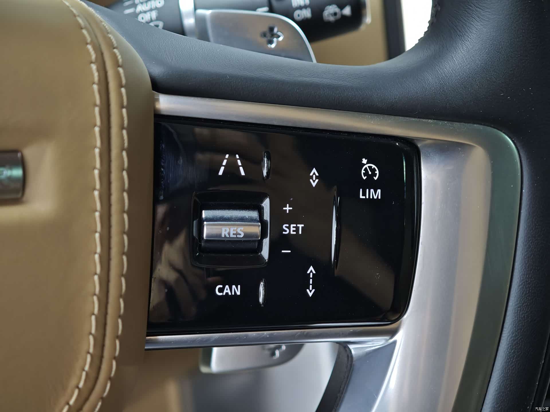 Land Rover Range Rover, 2023 14
