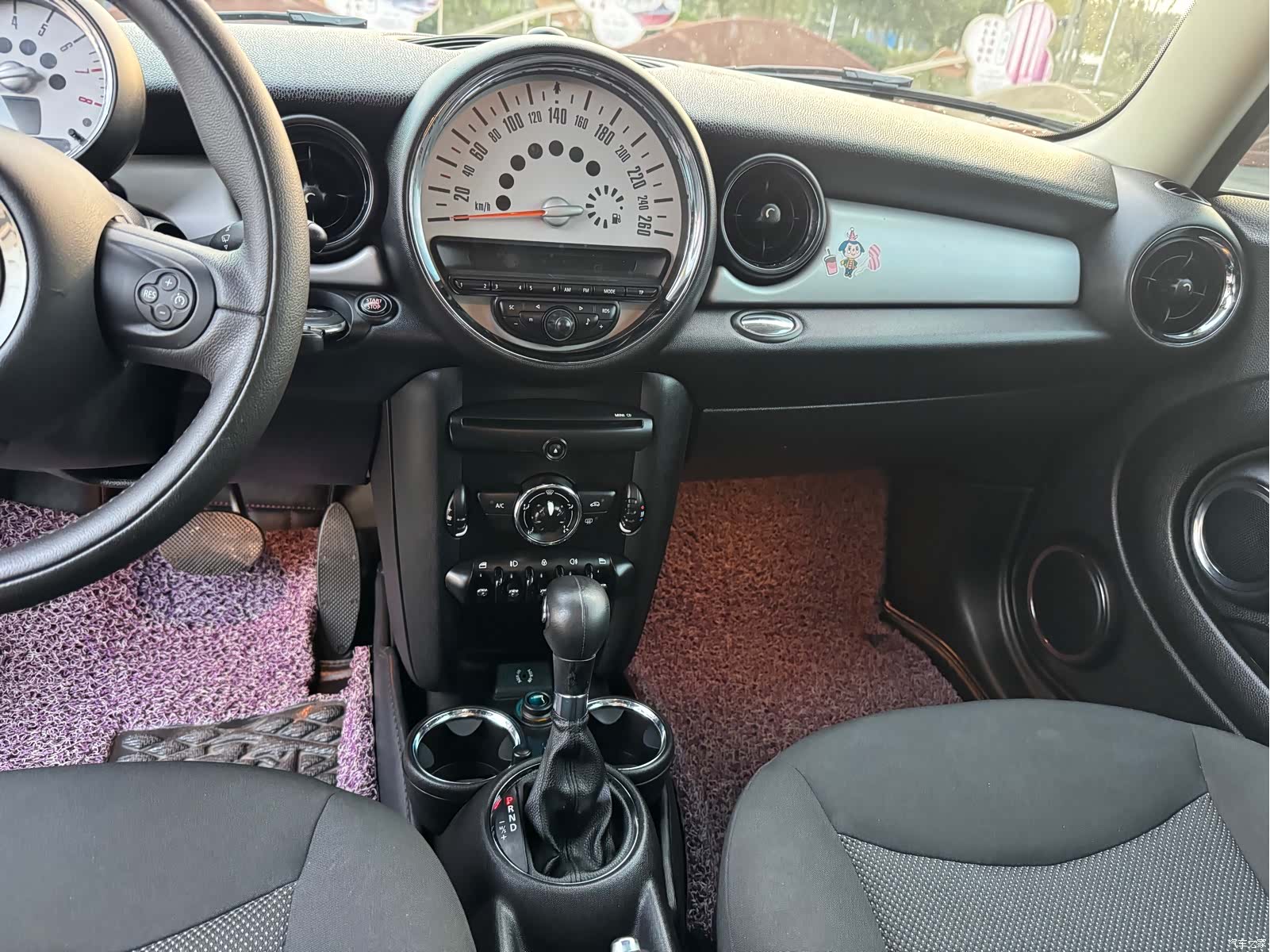 Mini ONE, 2013 12