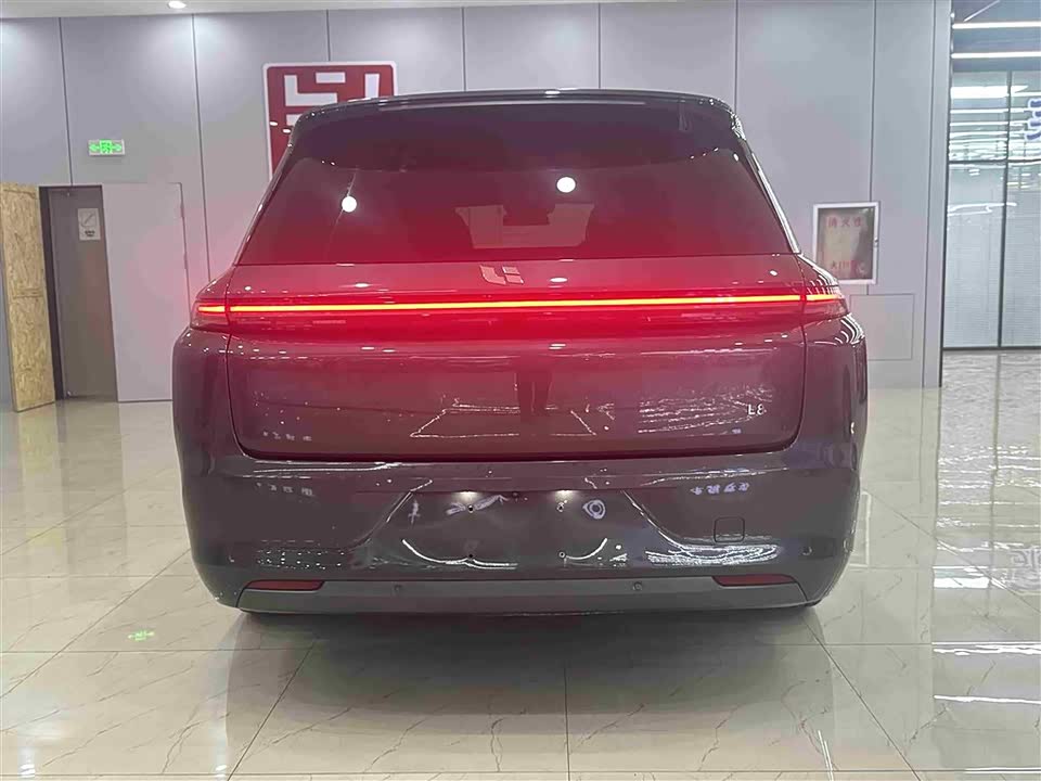 Li Auto Ideal L8