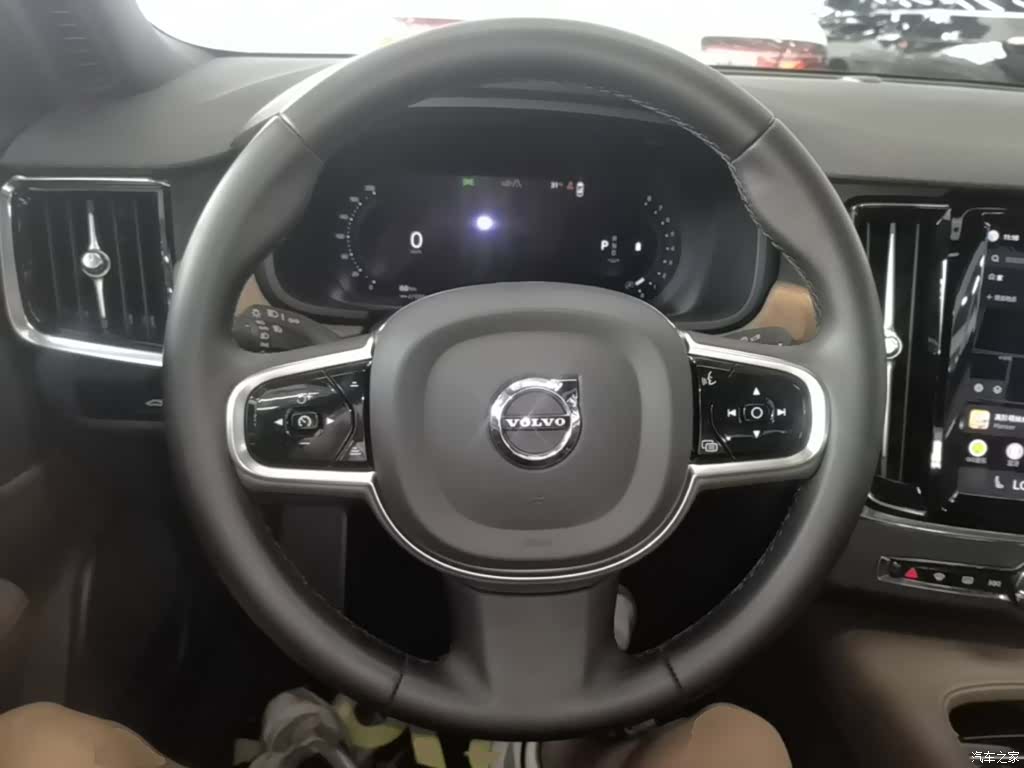 Volvo S90, 2025 11