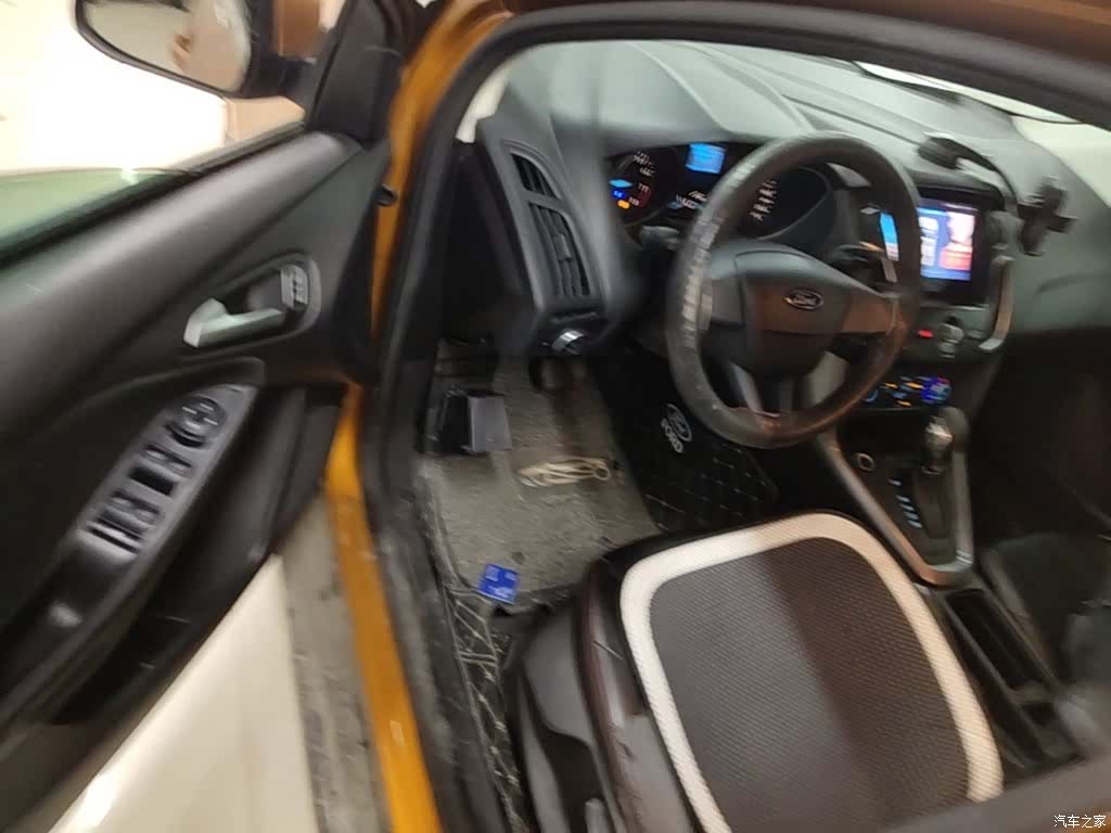 Ford Focus, 2016 16