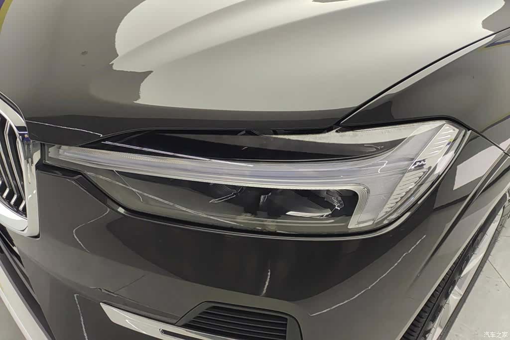 Volvo XC60, 2021 все фото