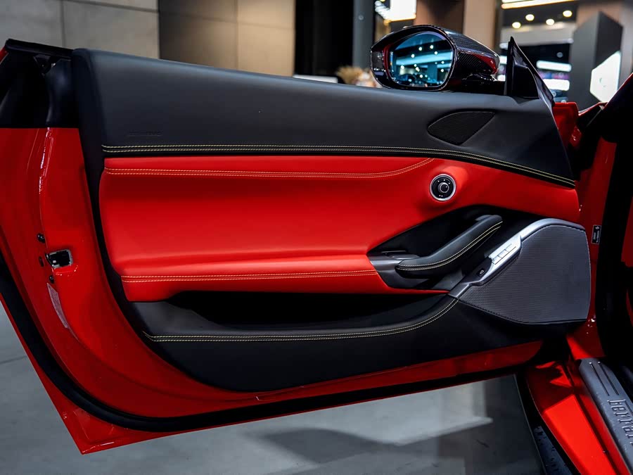 Ferrari Portofino 2023, фото 27