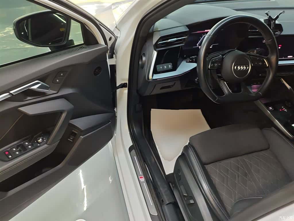 Audi A3, 2023 12