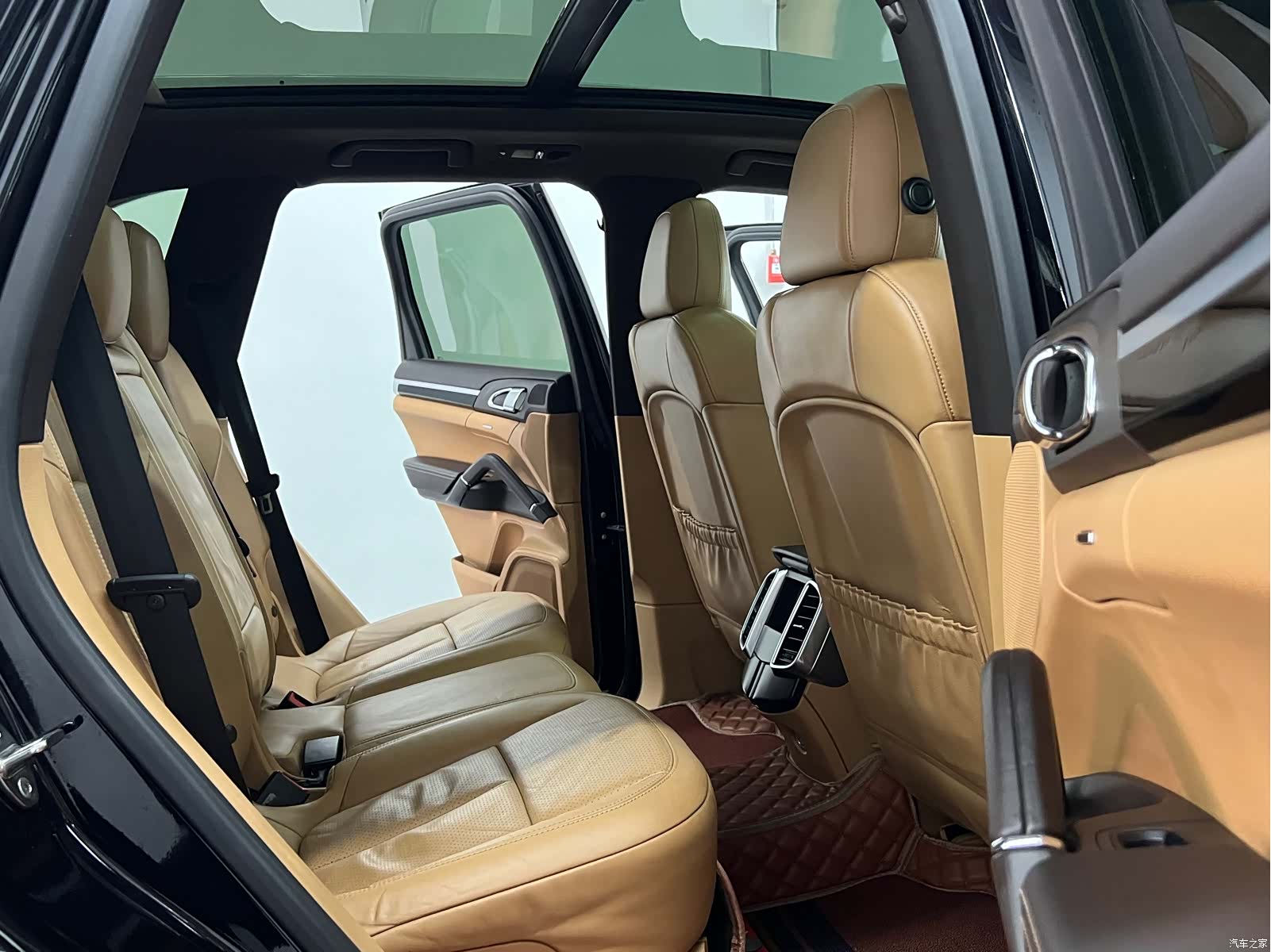 Porsche Cayenne, 2014 10