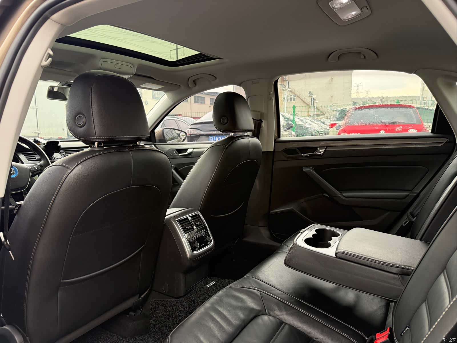 Volkswagen Passat, 2018 11