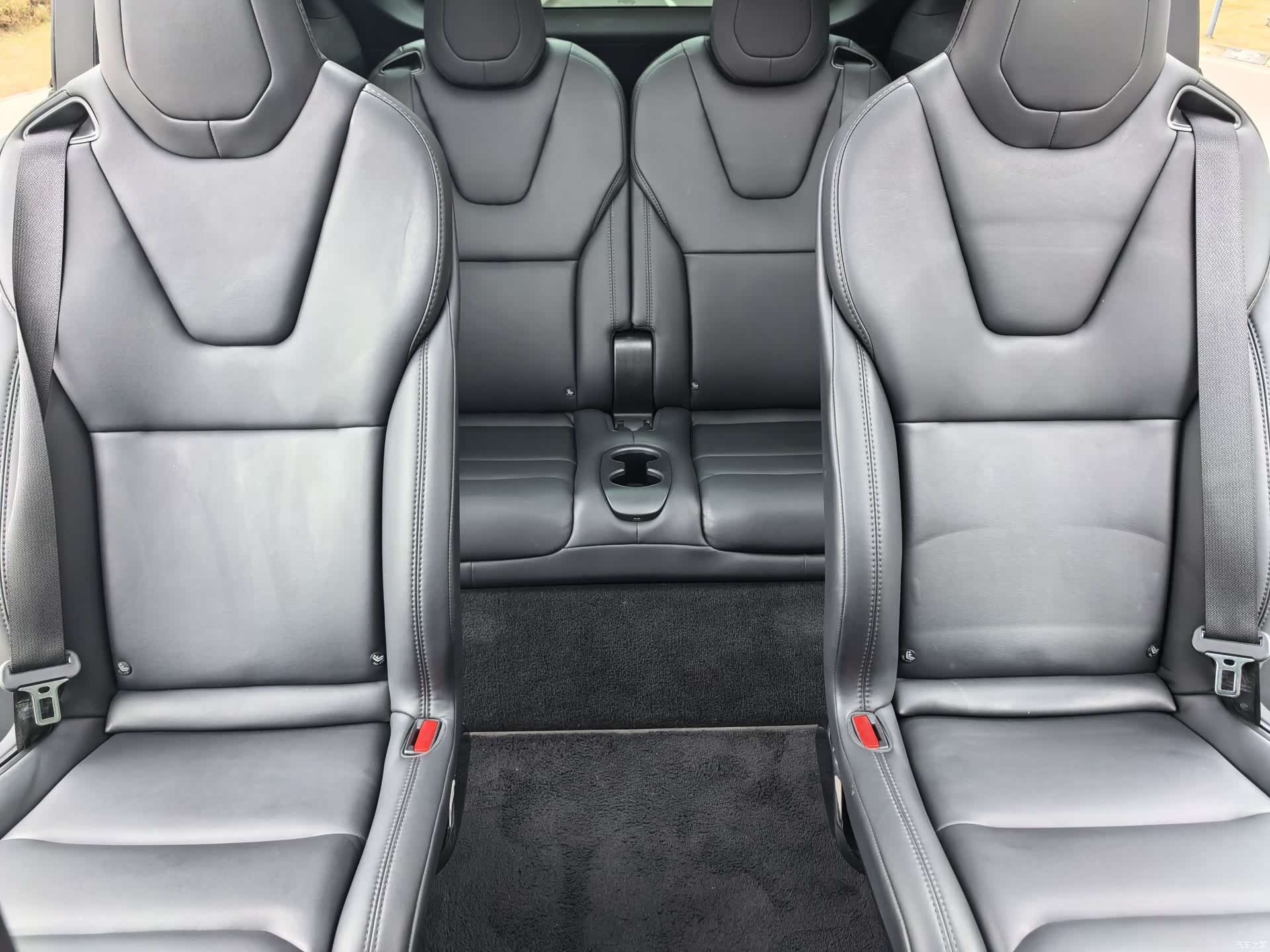 Tesla Model X, 2019 13