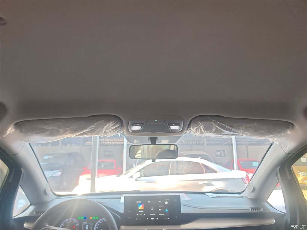 Geely X3, 2022 14