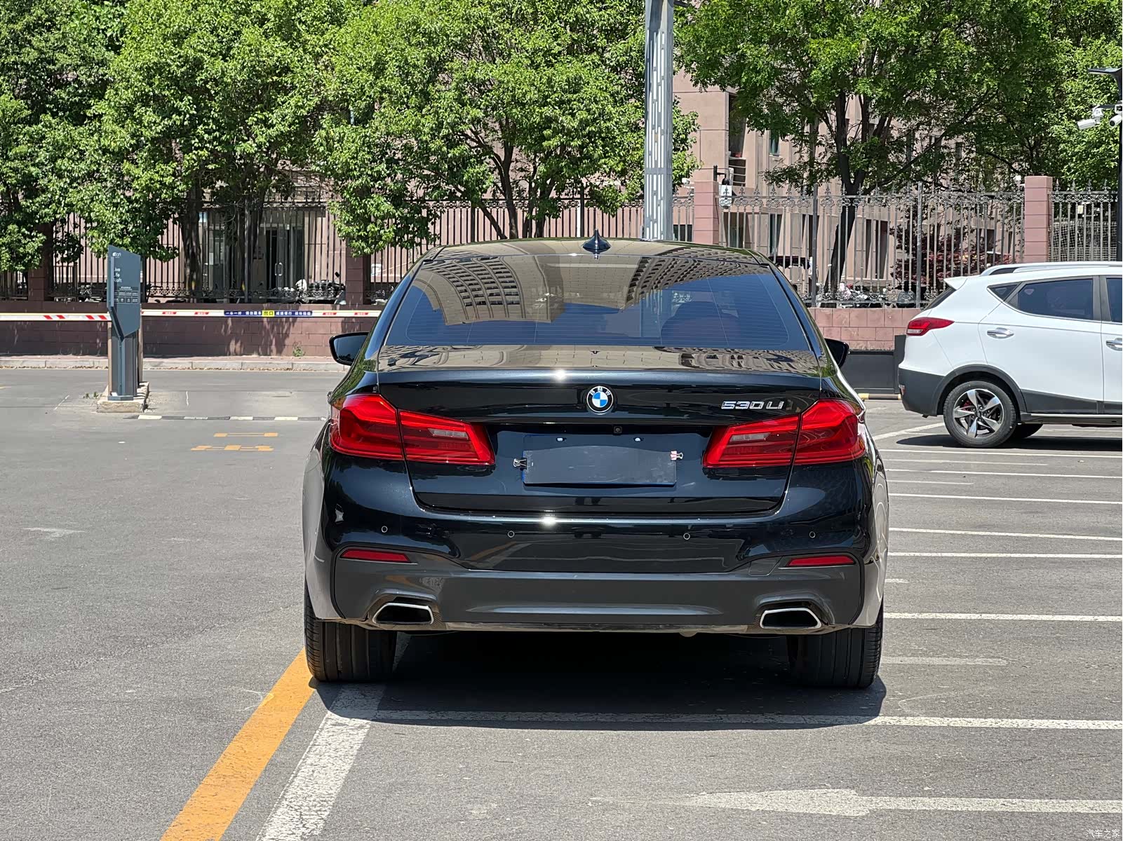 BMW 5 Series, 2018 все фото