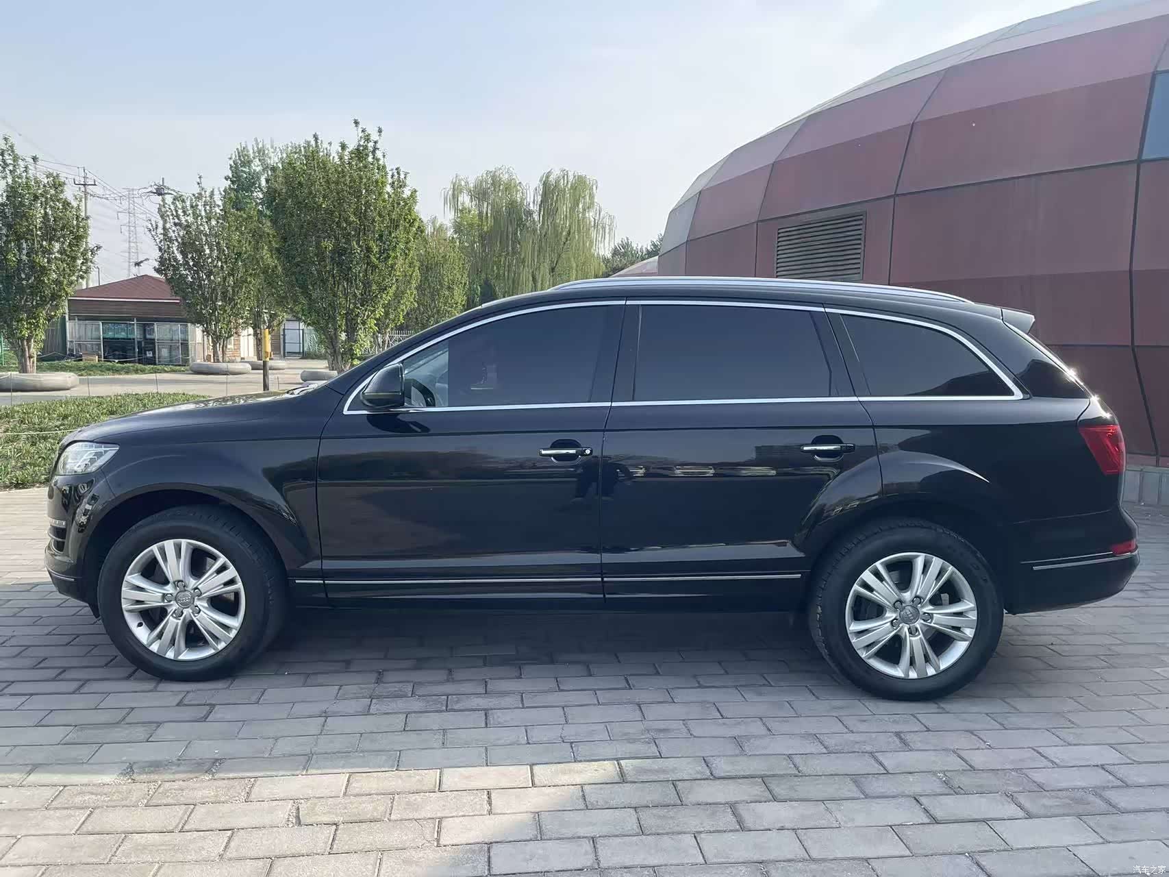 Audi Q7, 2011 все фото