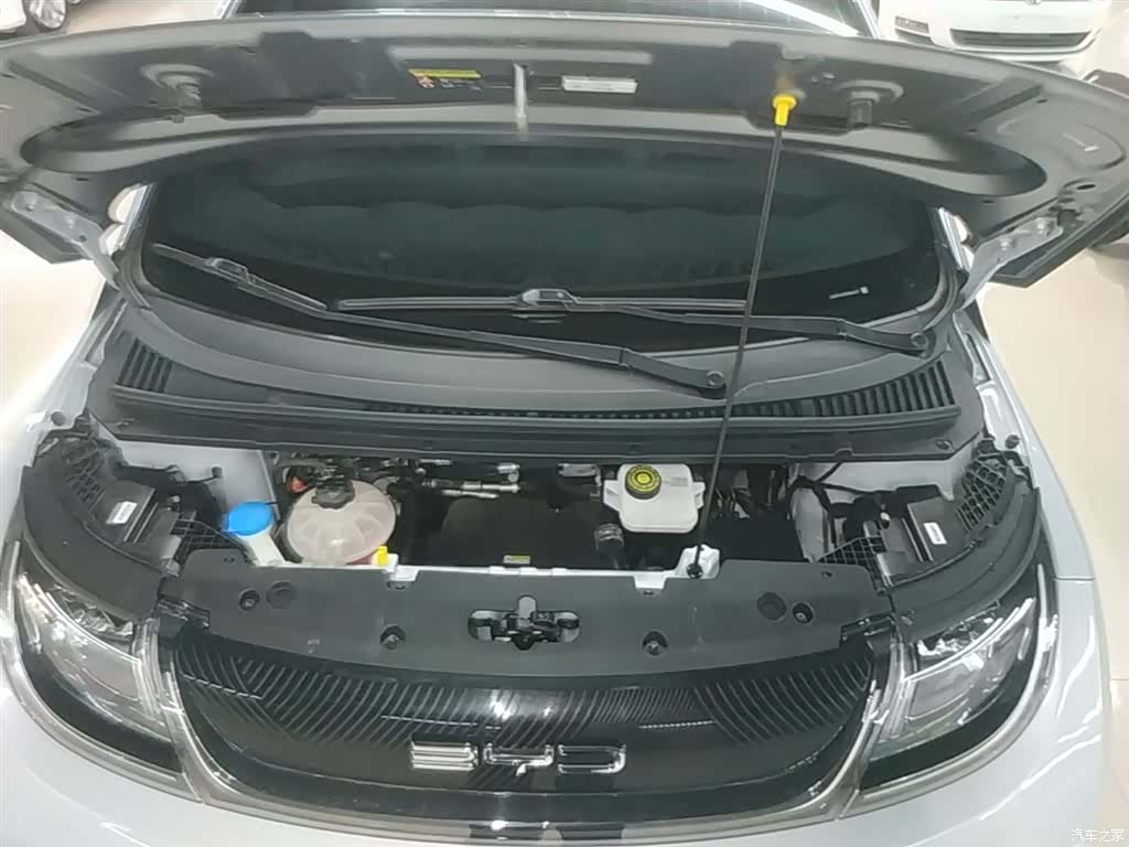 BYD Dolphin, 2022 20
