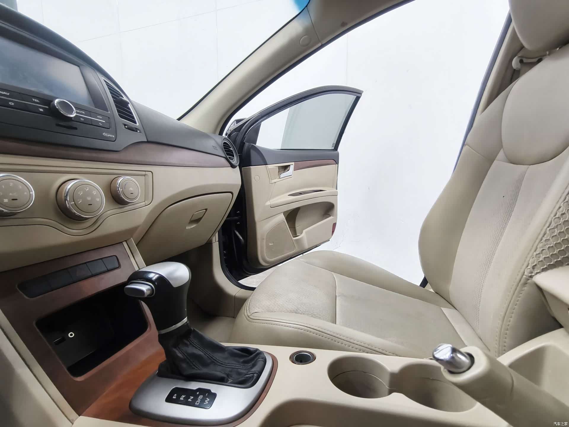 Roewe 350, 2016 12