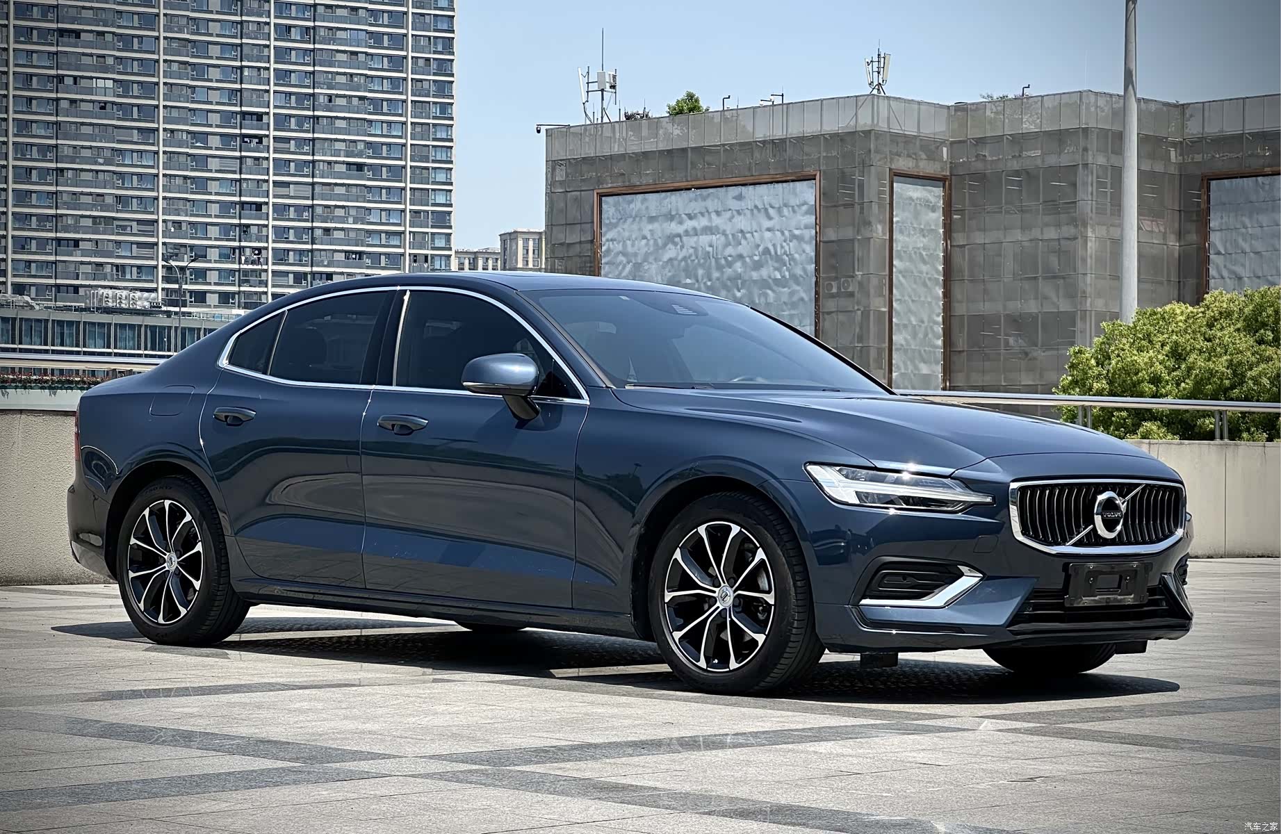 Volvo S60, 2021 3
