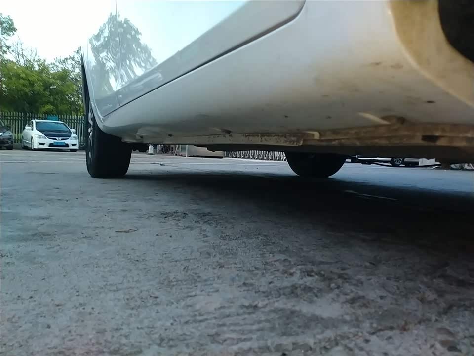 Geely Emgrand Geely Emgrand