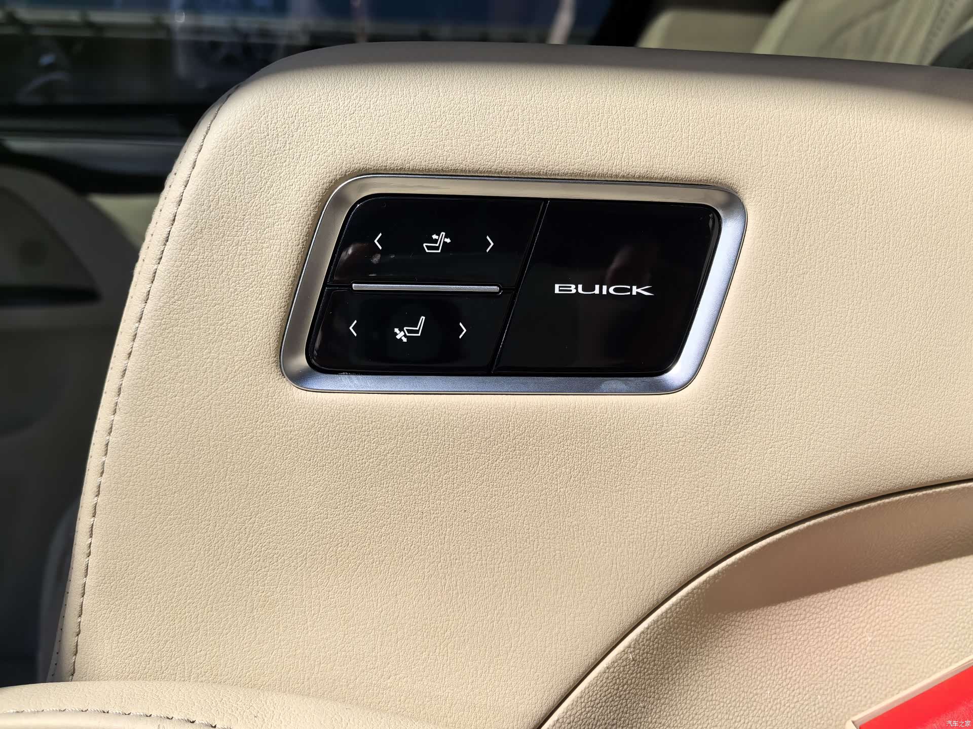 Buick GL8, 2023 21