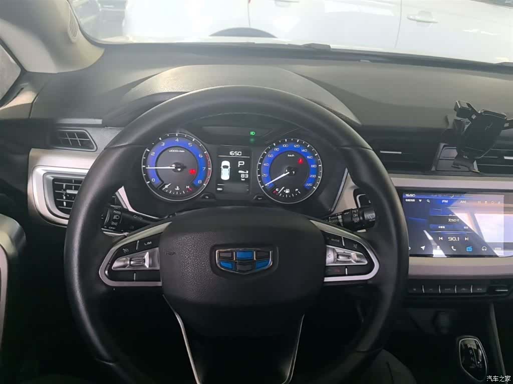 Geely X3, 2021 10
