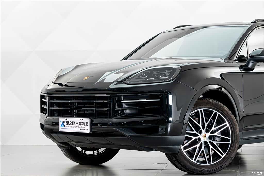 Porsche Cayenne, 2024 3