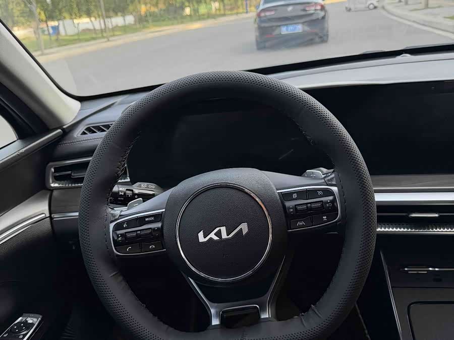 Kia K5 2021, фото 7