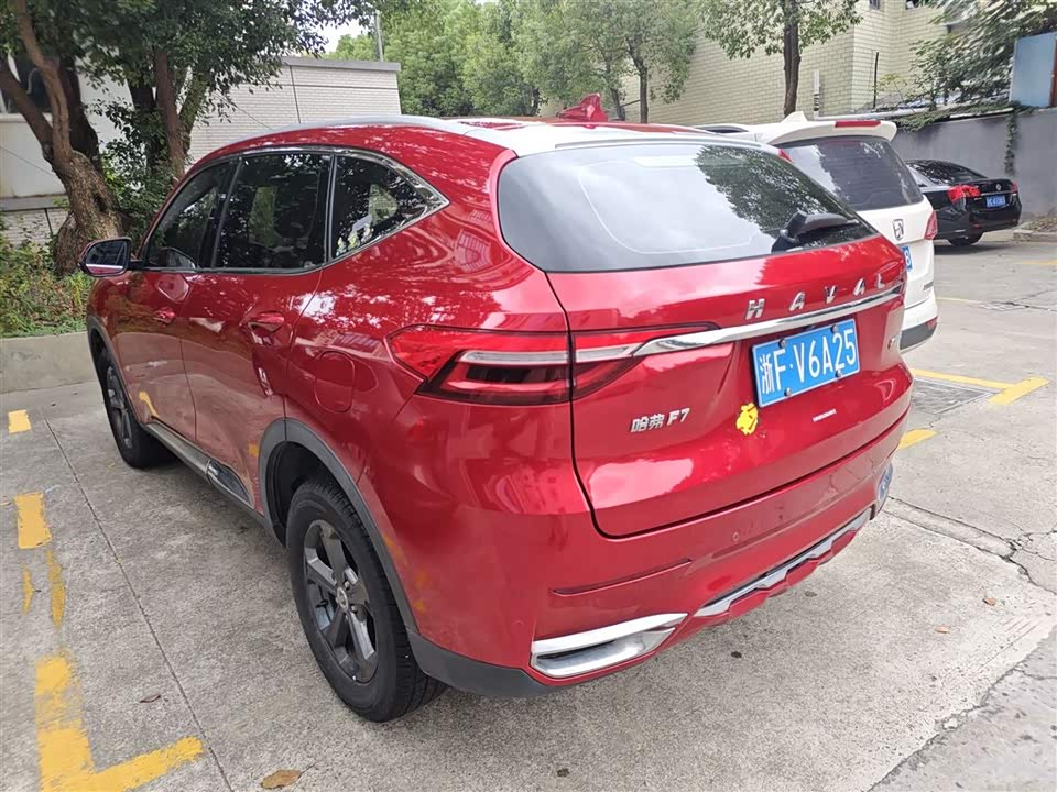 Haval F7