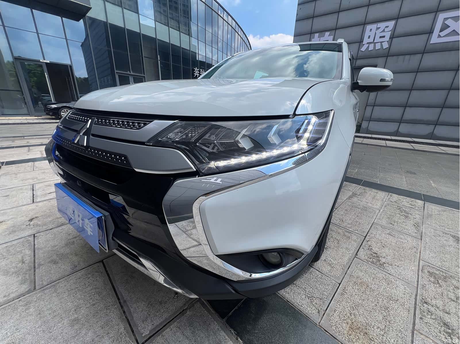 Mitsubishi Outlander, 2020 22