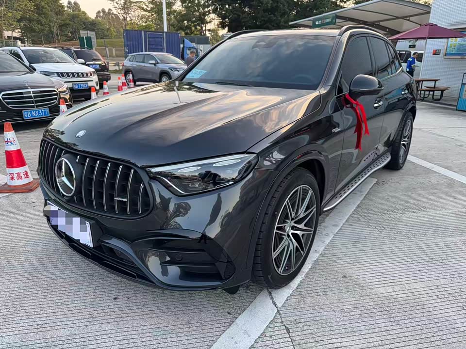 Mercedes-Benz GLC AMG