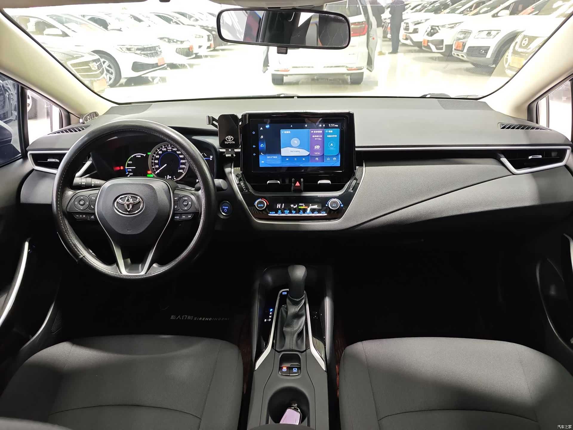 Toyota Corolla, 2023 10