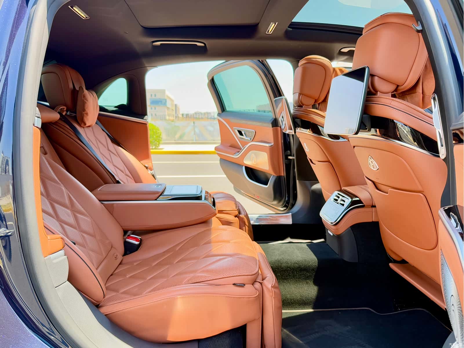 Maybach S-Class, 2022 18