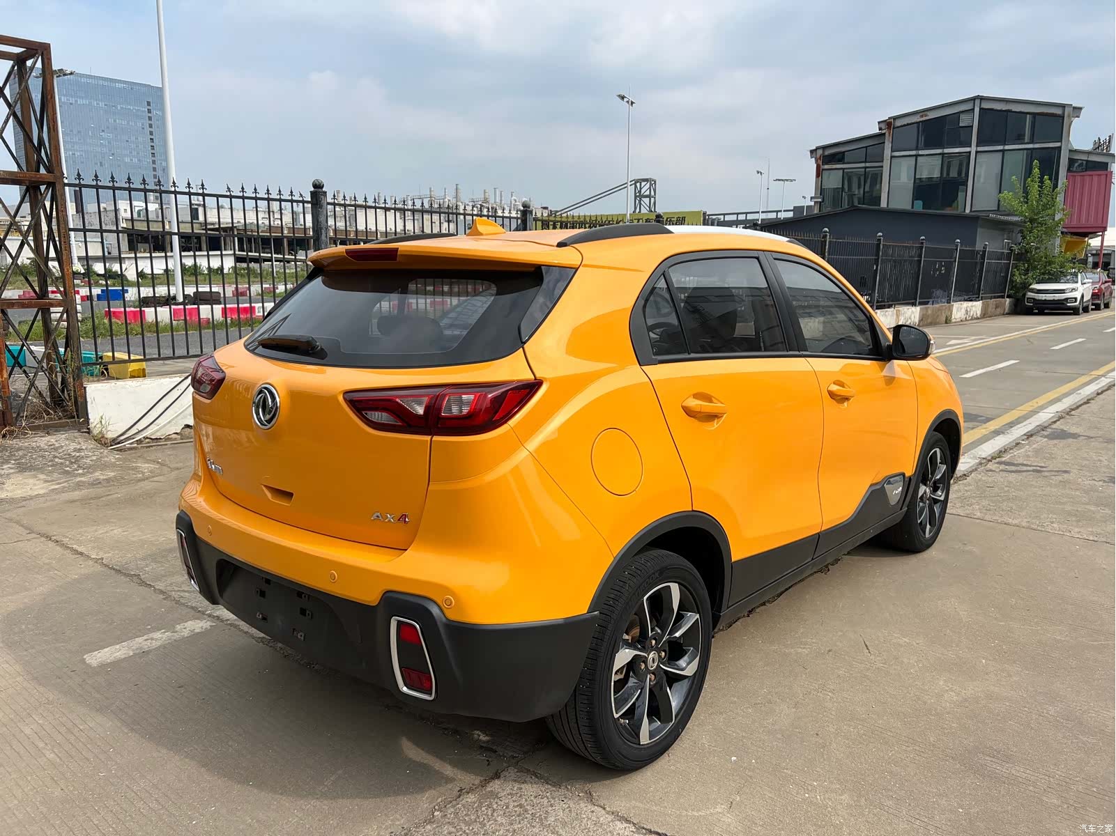 DongFeng AX4, 2018 14