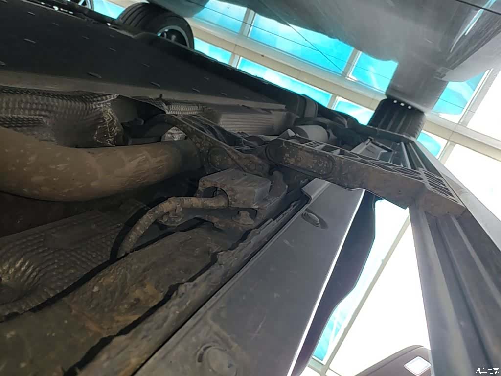 Li Auto L8, 2024 21