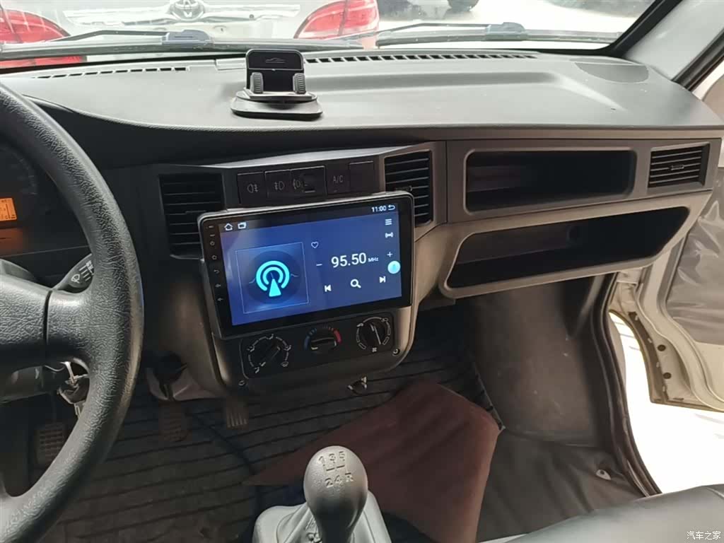 Wuling VI, 2023 13