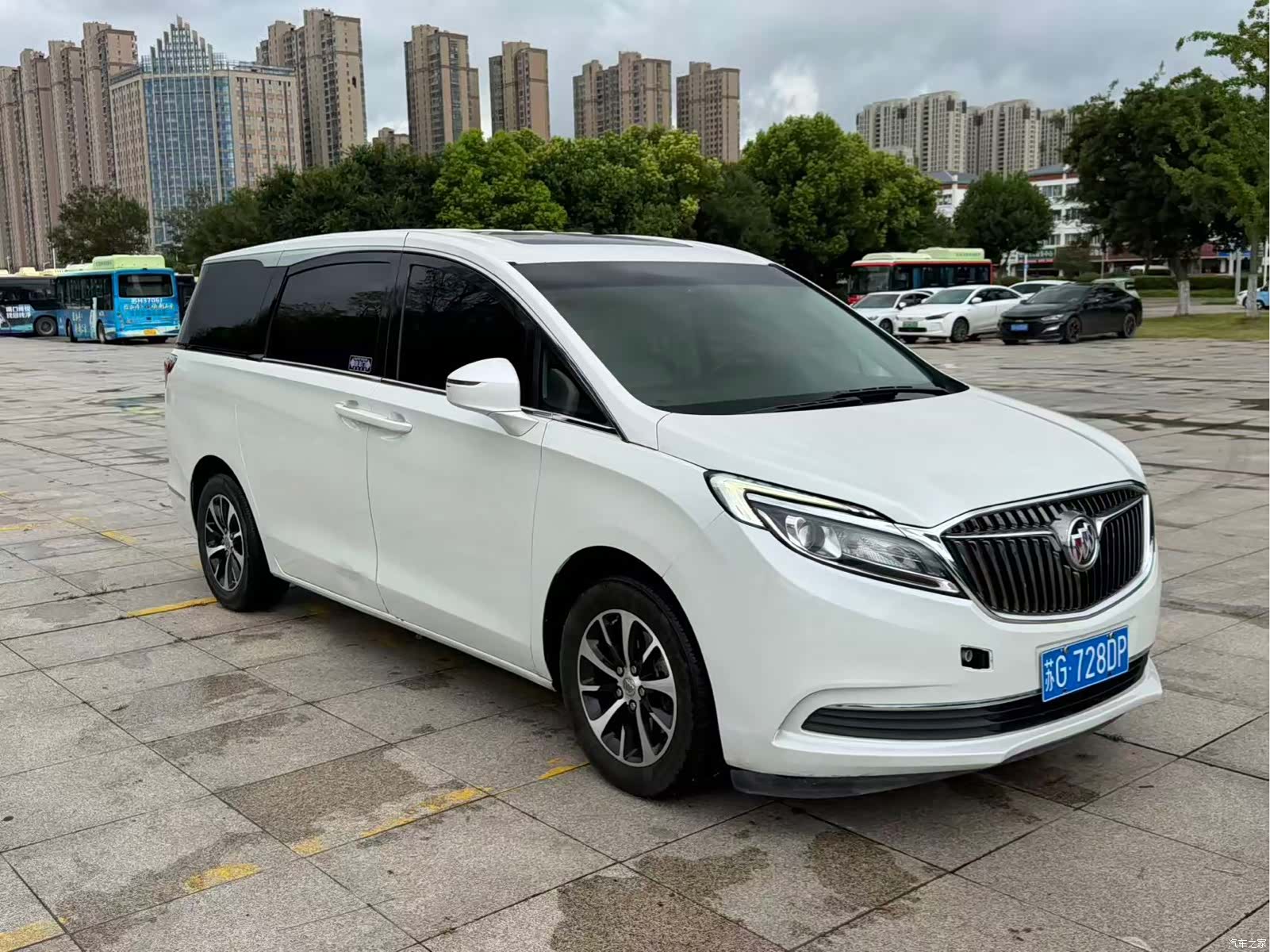 Buick GL8, 2018 2